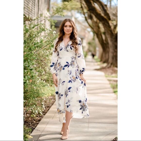 ✨ Easter Wrap Dress✨ - Picture 2 of 5